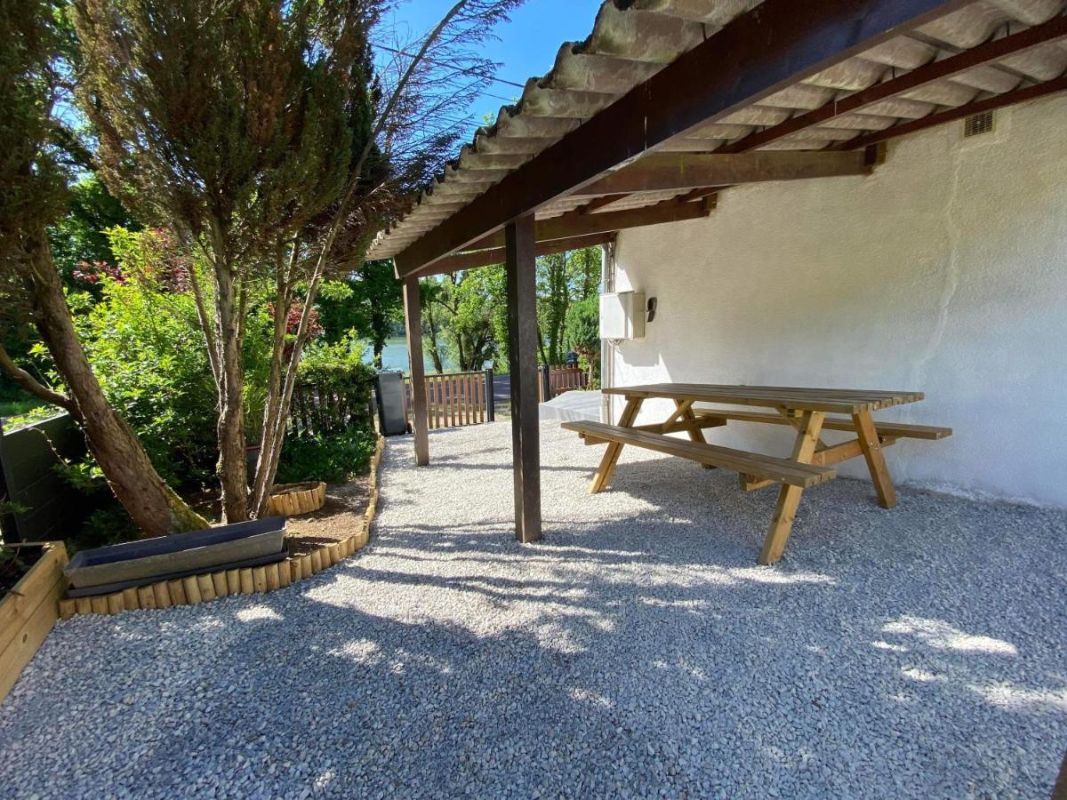 Maison Bord De De Charmes * Bannes (Haute-Marne)
